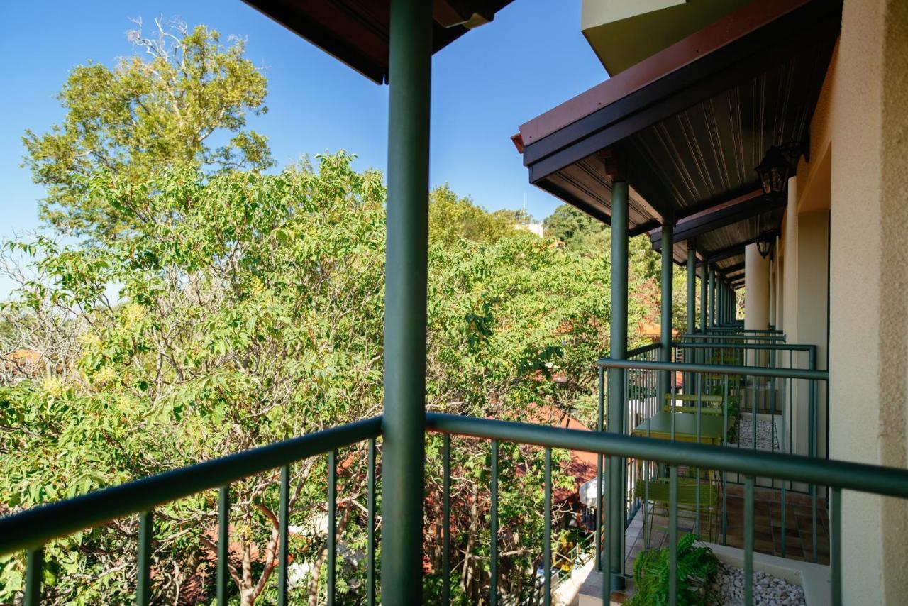 Petit Palais Platres Boutique Hotel Buitenkant foto