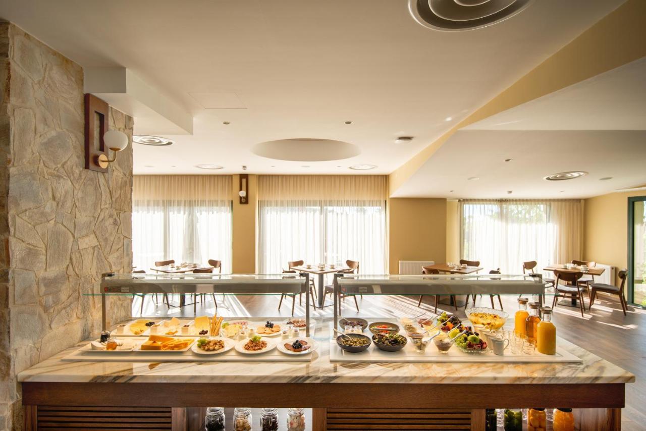 Petit Palais Platres Boutique Hotel Buitenkant foto
